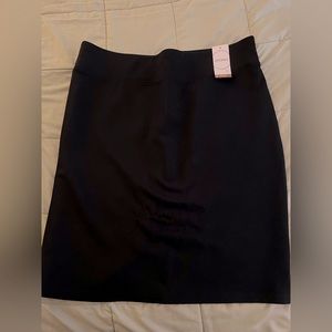 Jockey Ponte Pencil Skirt, Size M, Black